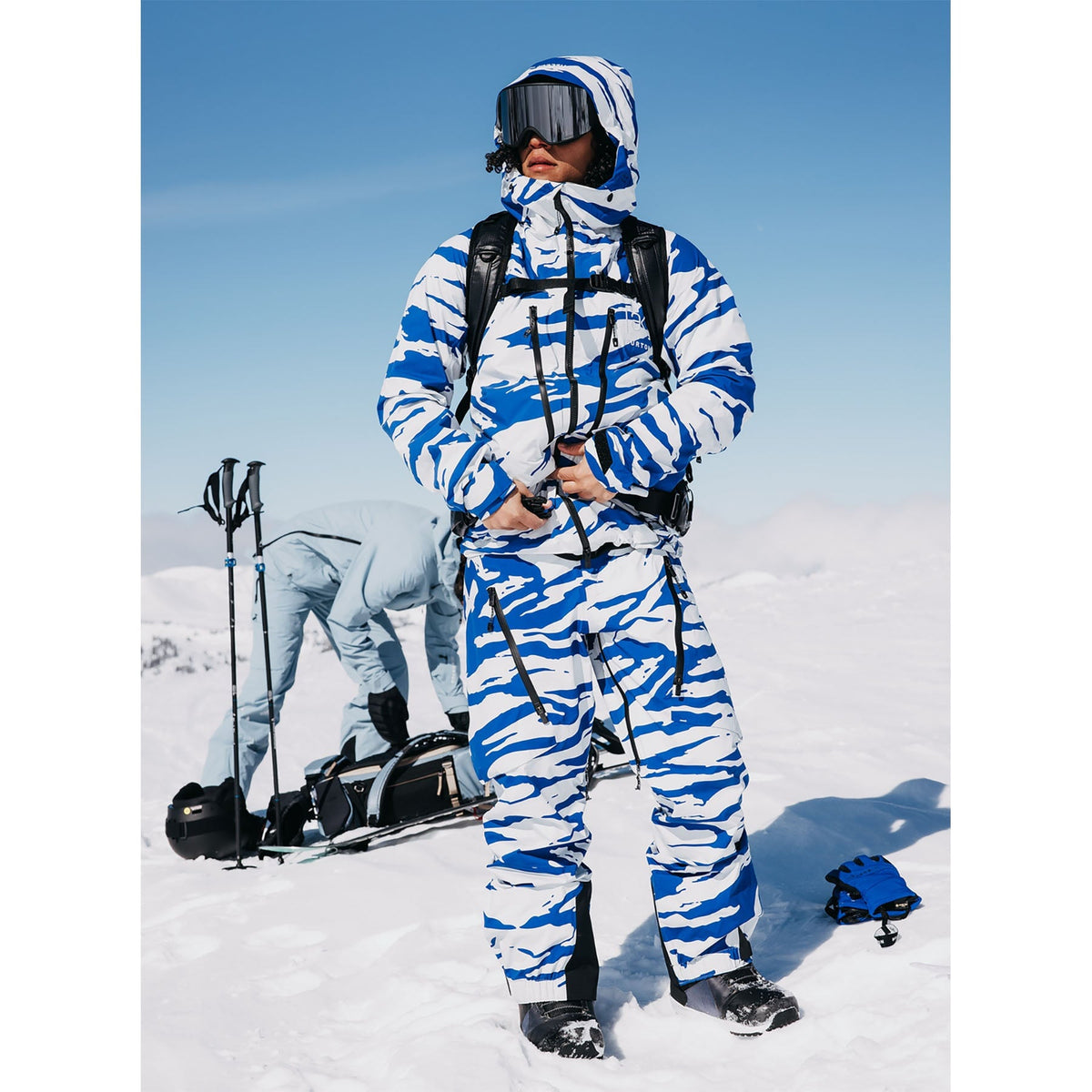 Oversized Zebra Jake Blue