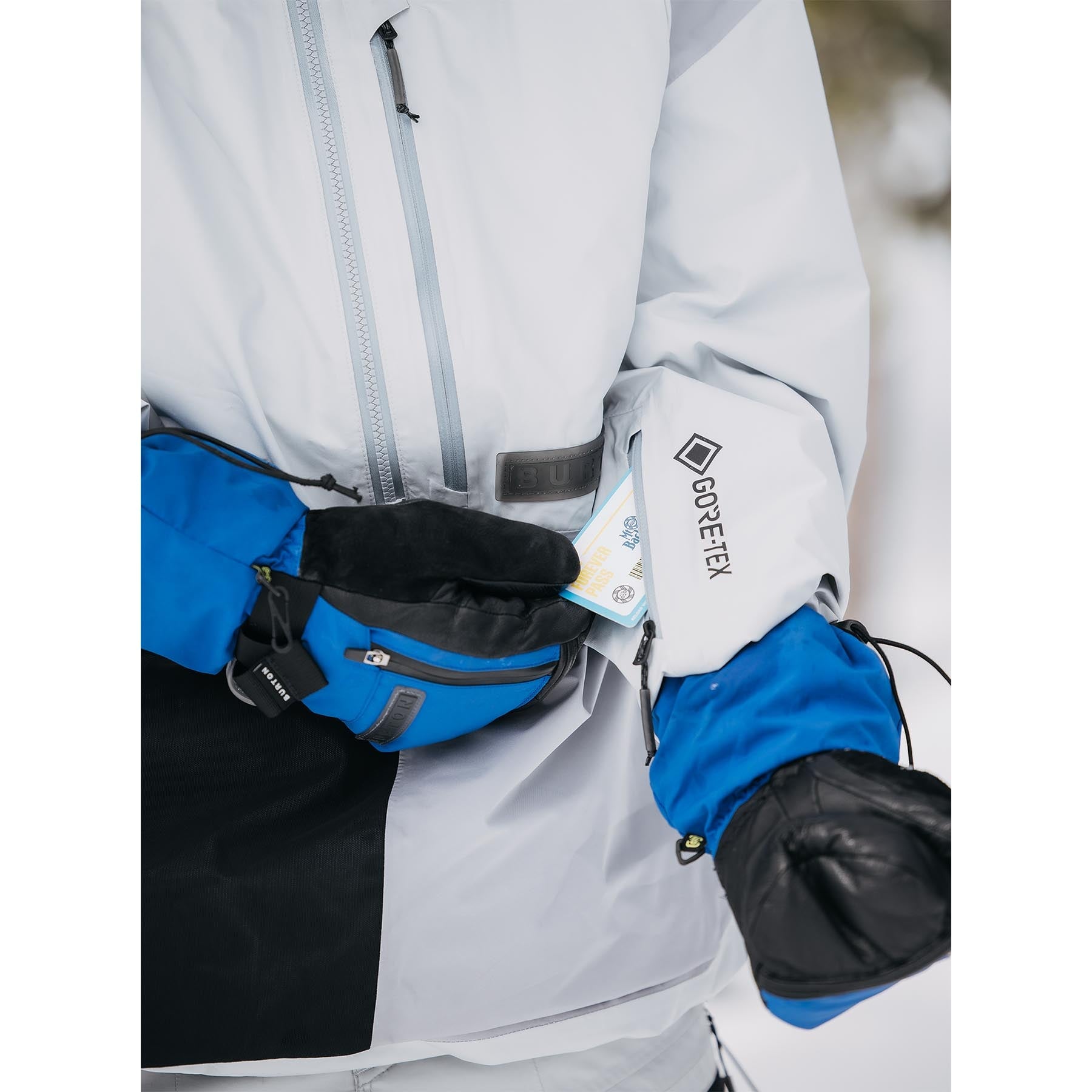 Gray Cloud / Silver Sconce