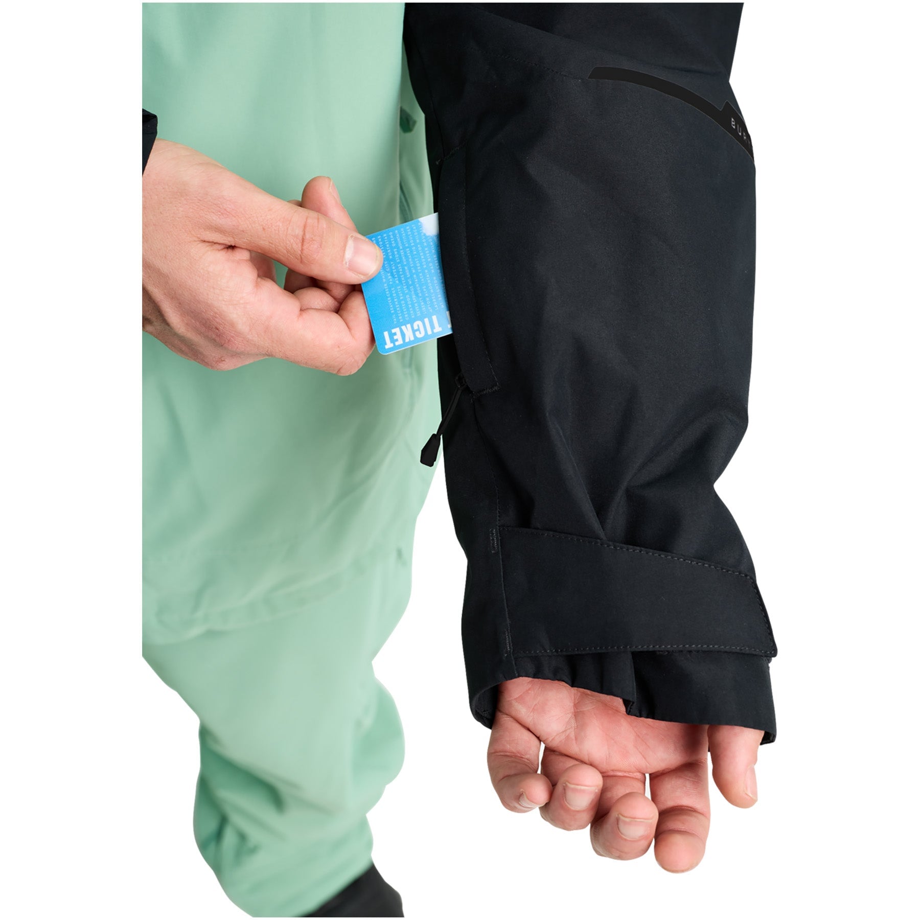 Soft Sage/True Black