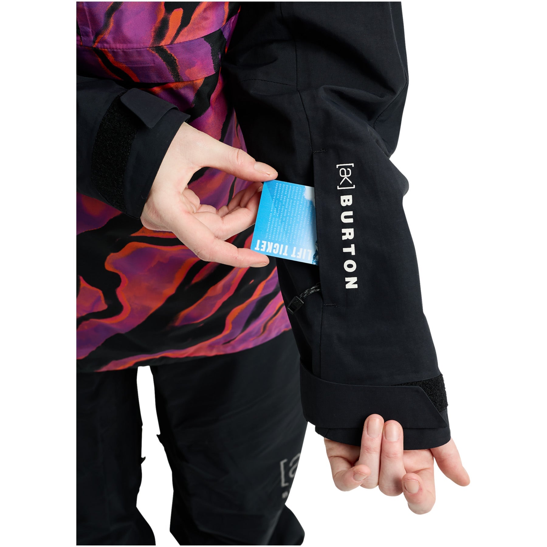 Slash Multi/True Black