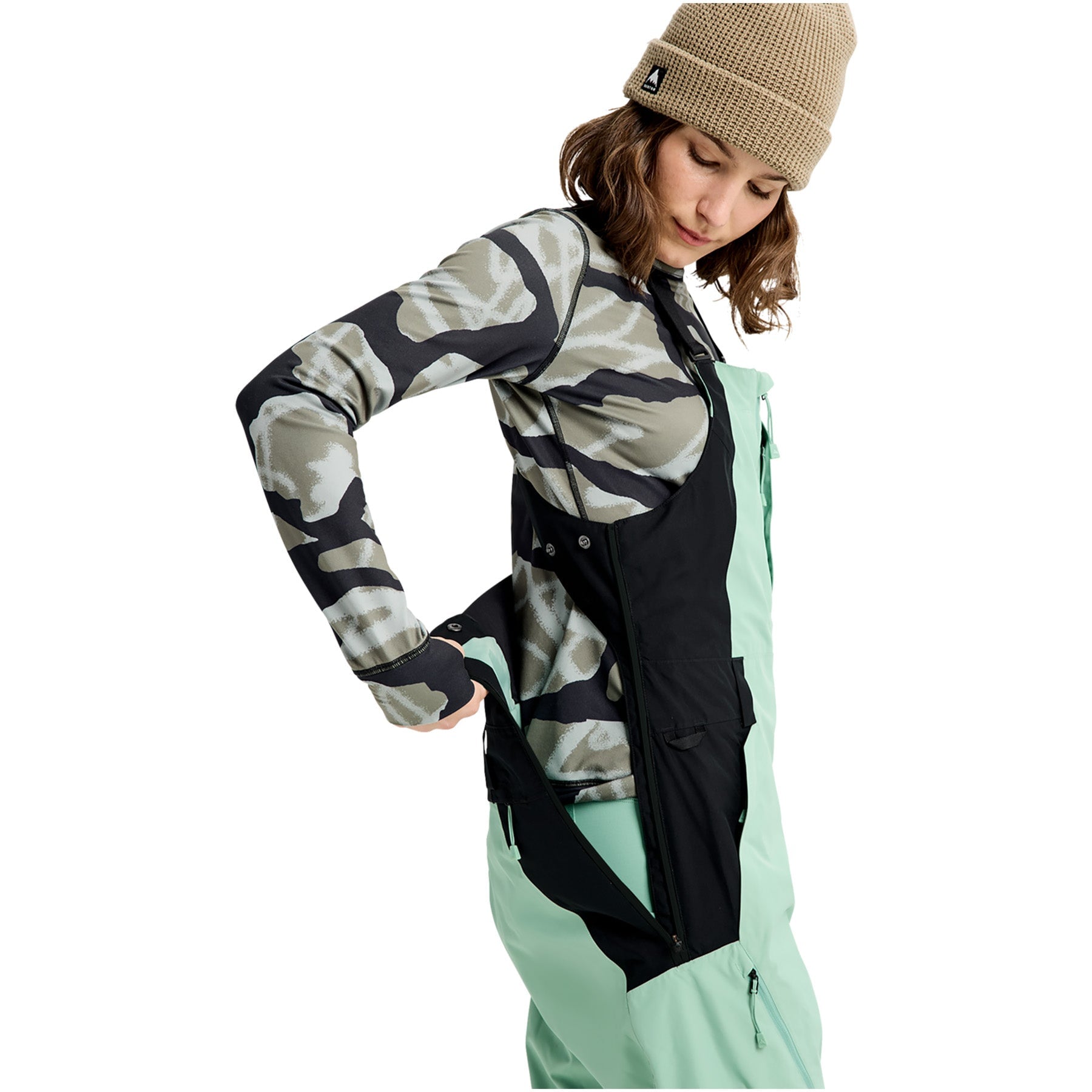 Soft Sage/True Black