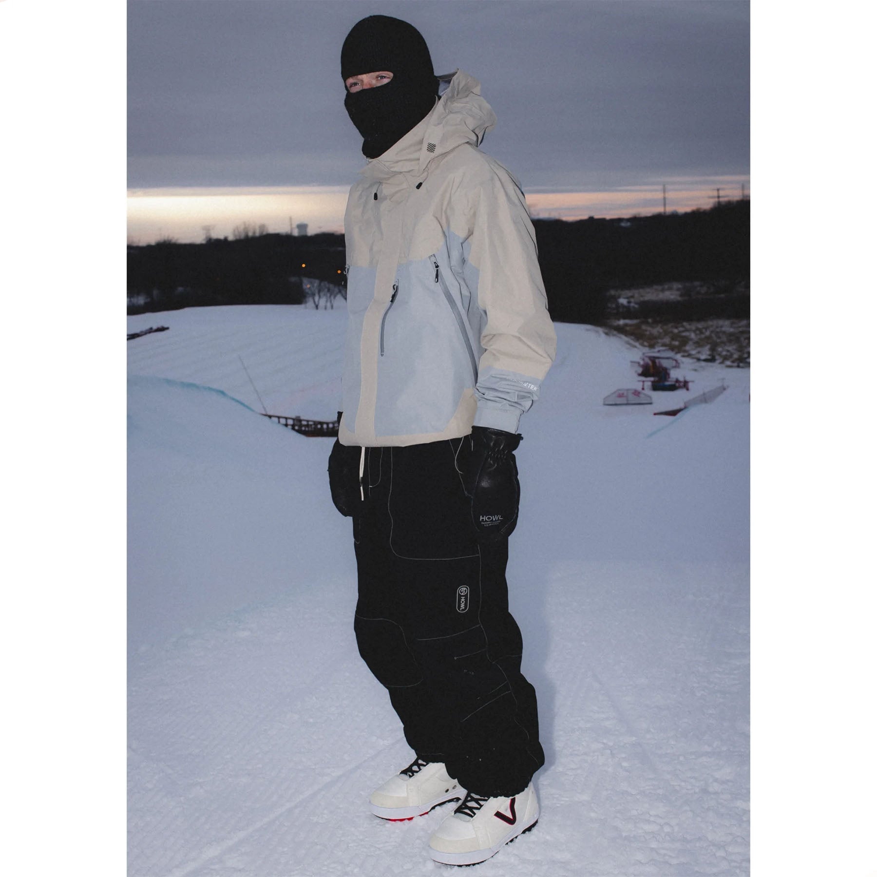 Howl Shell Jacket 2026